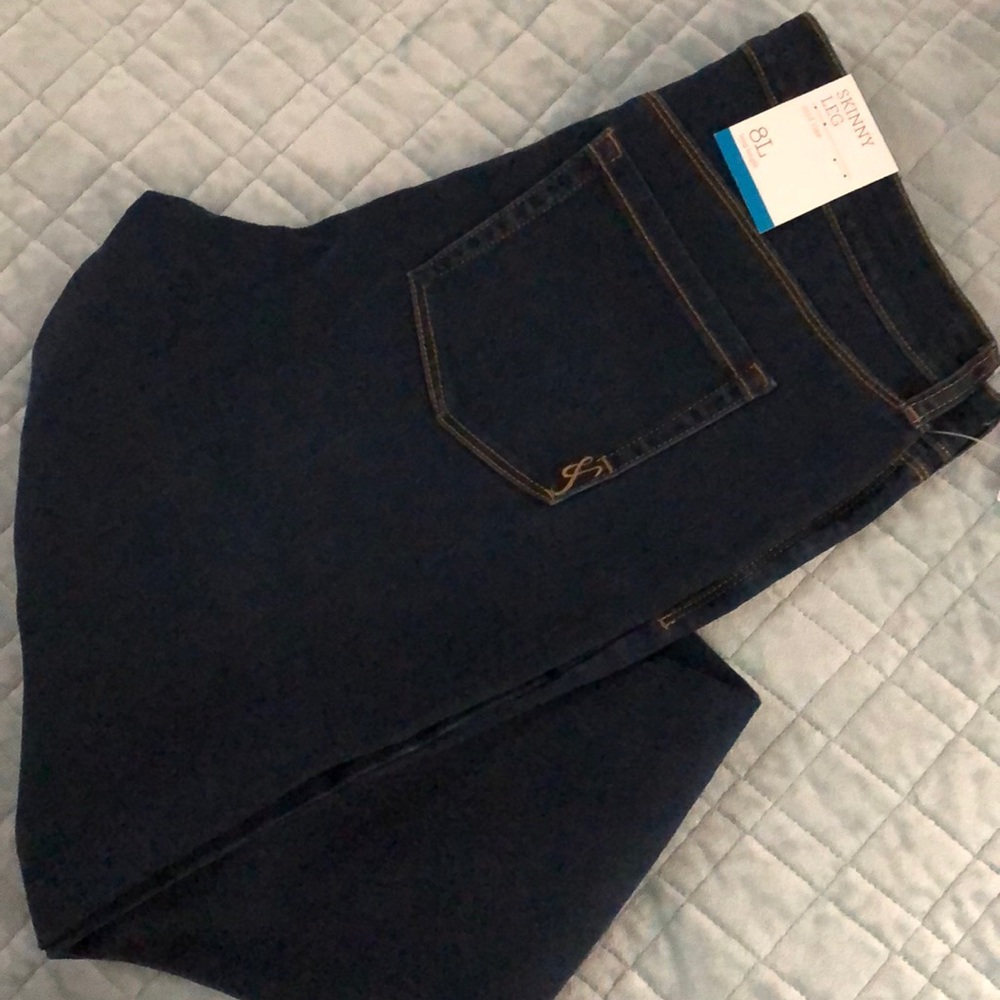Jeans - Picture 2 of 2